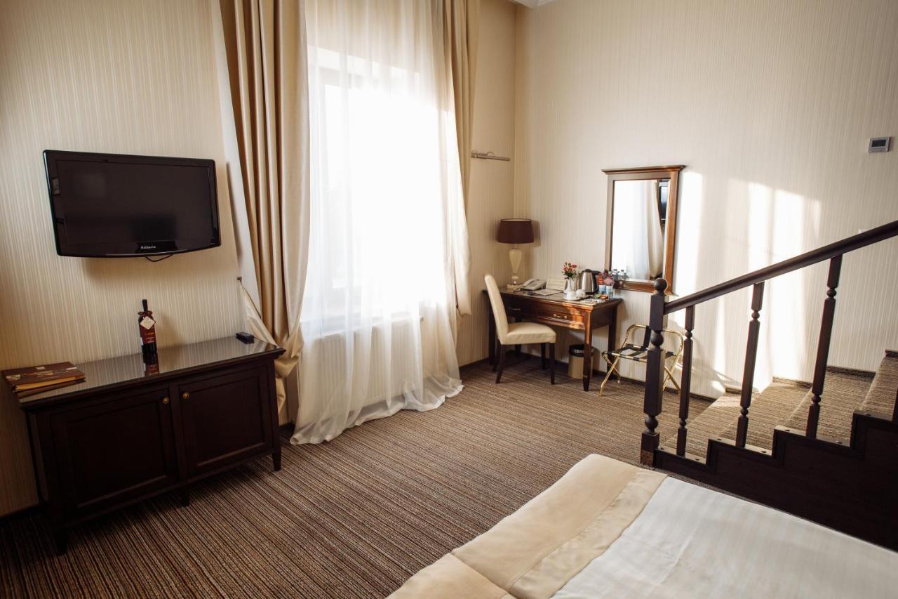 Optima Collection Zhytomyr Hotel Exterior photo